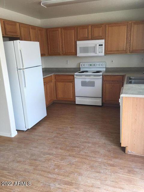 Building Photo - 14887 W Acapulco Ln