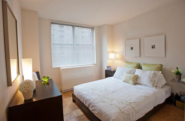 Foto del edificio - 300 E 75th St