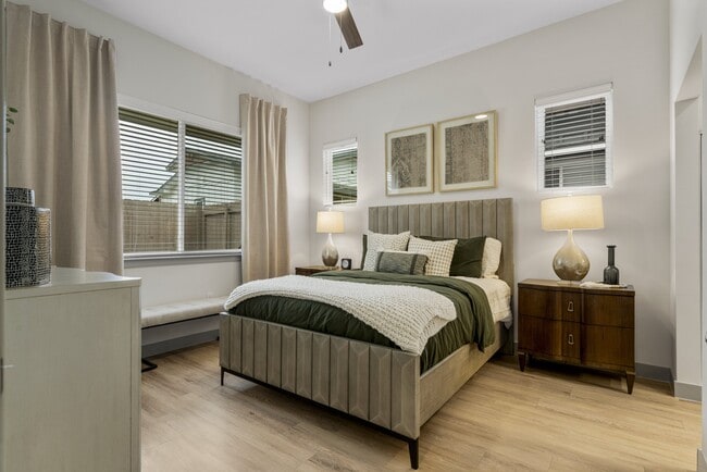 Building Photo - Trulo Homes Tara Ridge