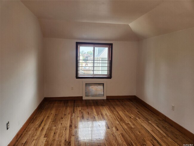 Foto del edificio - 150-32-150-26 26th Ave