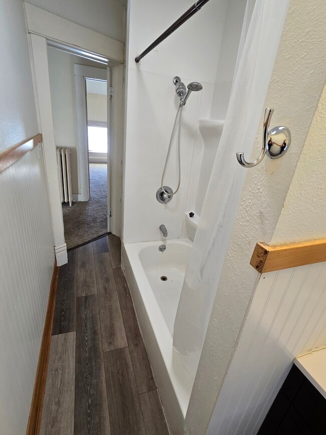 Bathroom - 150 W School St