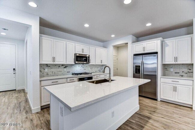 Foto del edificio - 5112 S 117th Ave