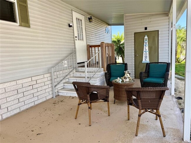 Foto del edificio - 10942 Poplar St NE