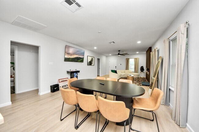 Foto del edificio - 2811 Winbern St