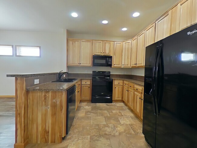 Kitchen - 3309 Long Branch Ave