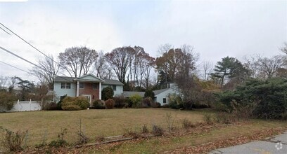 Building Photo - 13 Whitney Cir