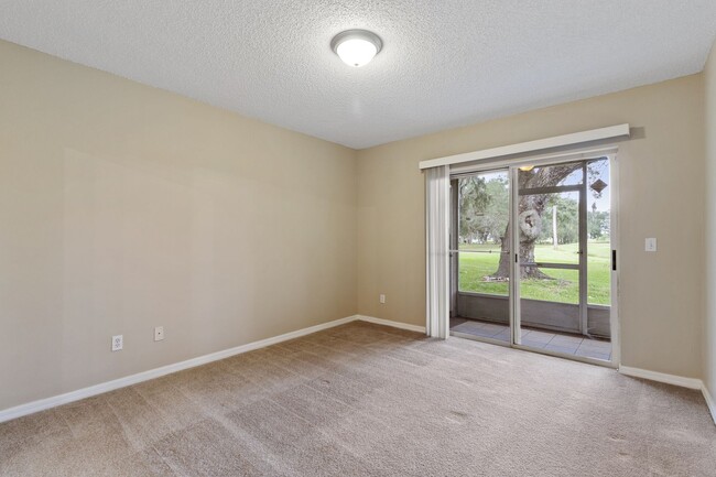 Building Photo - Move-in Special. Beautiful First floor con...