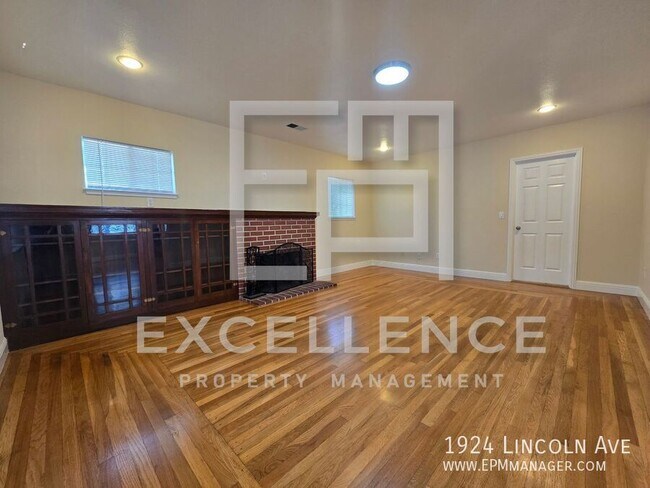 Building Photo - 1924 Lincoln Ave