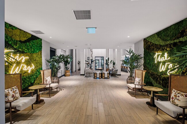 Foto del edificio - The Remy Apartments