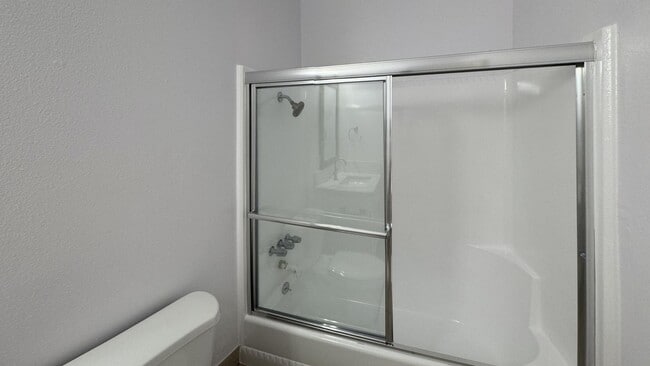 Building Photo - 1726 Stanton Pl