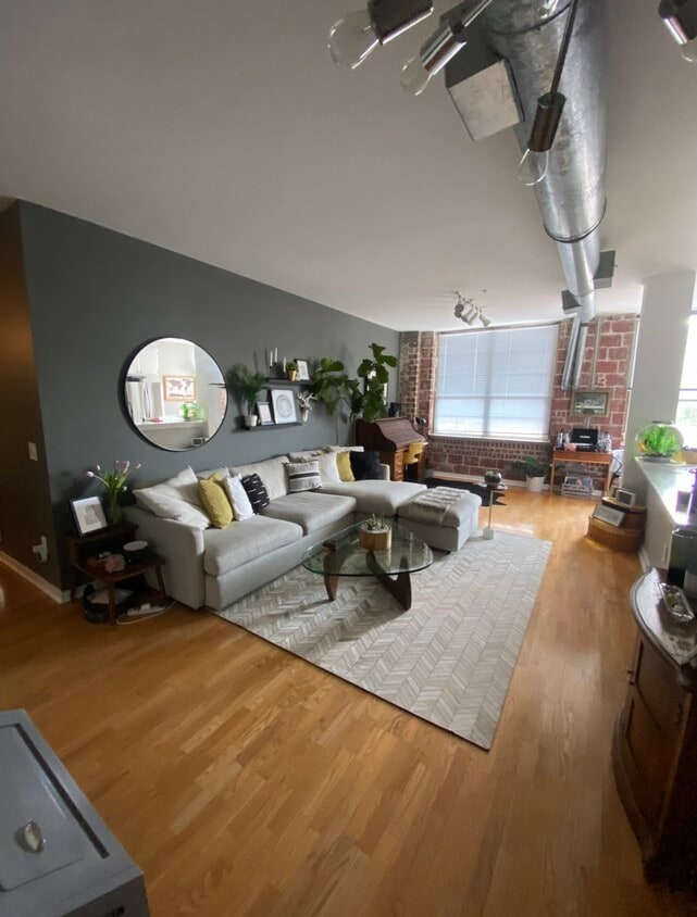 Primary Photo - 800 Peachtree St NE