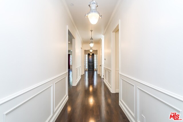 Foto del edificio - 534 N Martel Ave