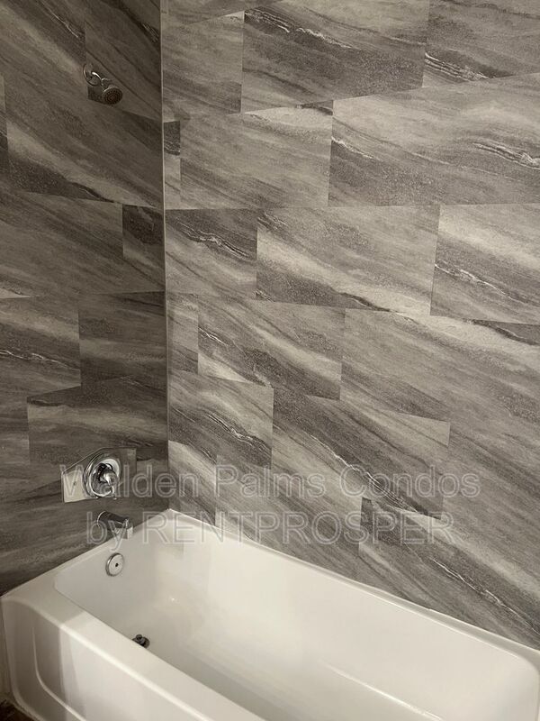 Foto del edificio - 4720 Walden Cir