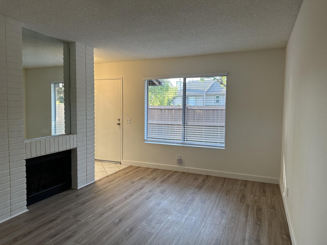 1571 Avenida Selva, Fullerton, CA 92833 Townhome Rentals in Fullerton