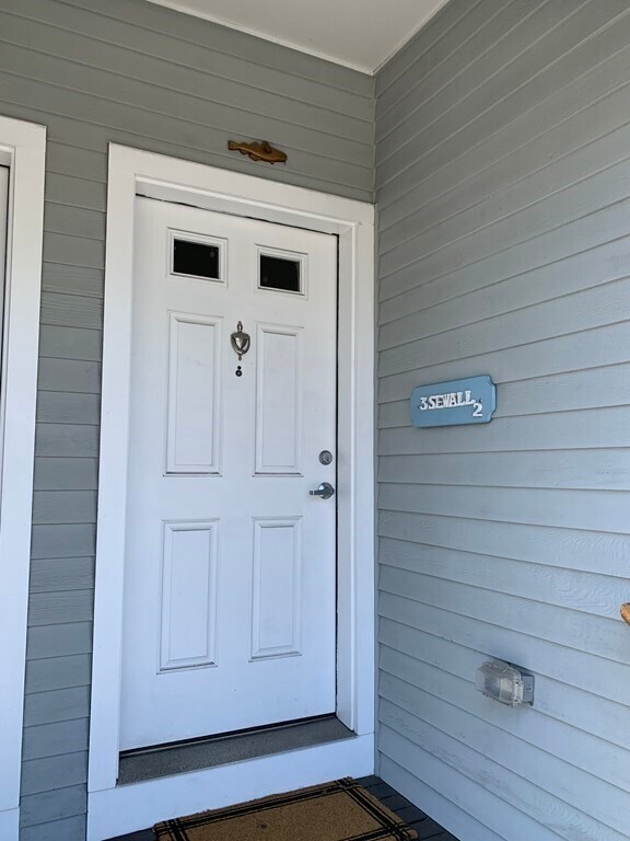 3 Sewall St, Marblehead, MA 01945 Townhome Rentals in Marblehead MA