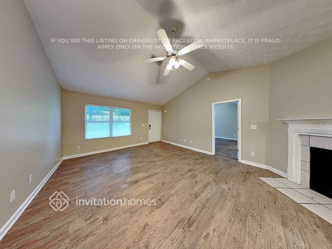 Building Photo - 135 Hidden Brook Trail