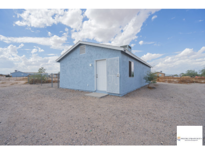 Primary Photo - Discover the Comfort of Desert Living in t...