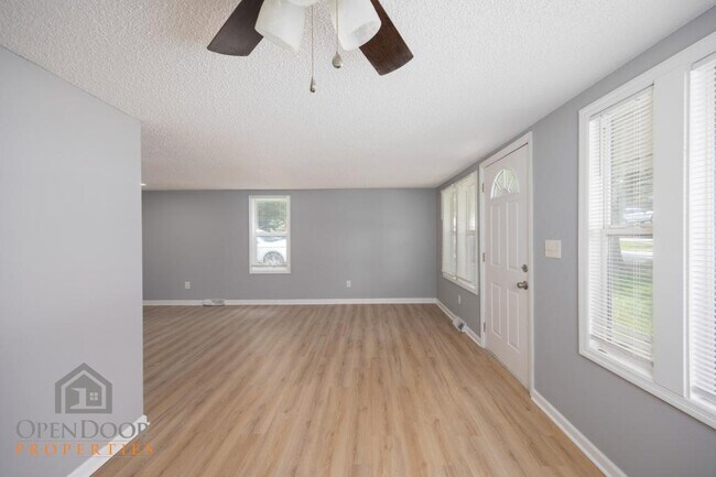 Foto del edificio - 530 S 71st St
