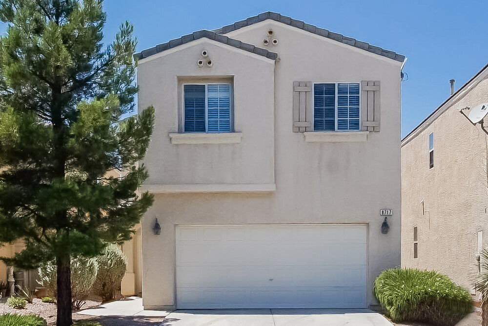 Foto principal - 8717 S Evan Lilas St