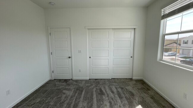 Foto del edificio - 8851 Boes Way