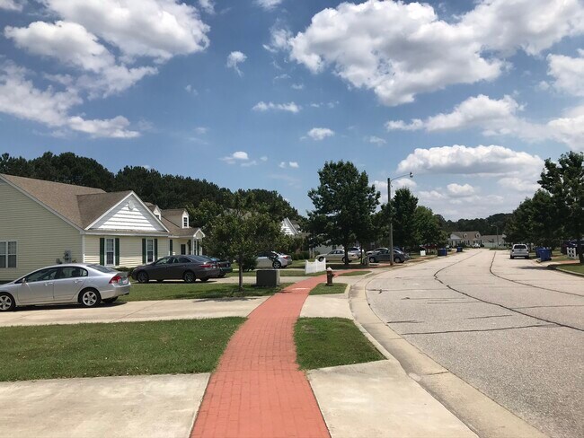 Sidewalks surround entire Subdivision - 3303 Whitlock Dr N