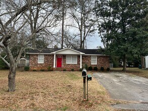 Building Photo - 4128 Dearing St SE