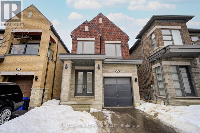 Building Photo - 90 Hesperus Rd