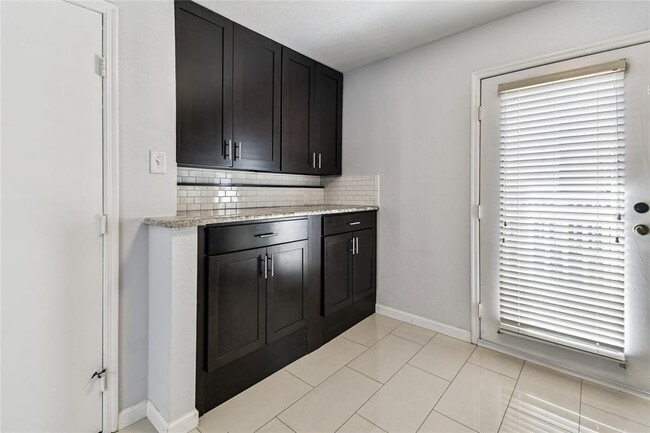 Building Photo - 13022 Arborview Pl