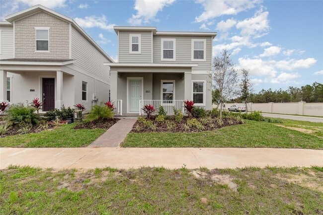 Building Photo - 16758 Hamlin Vis Aly