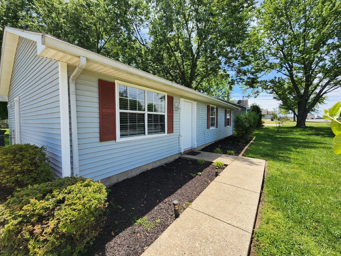 Foto principal - 119 New Gritton Ave