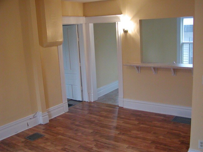 living room - 717 Locust St