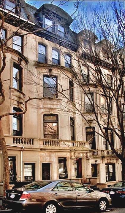 Foto del edificio - 320 W 101st St