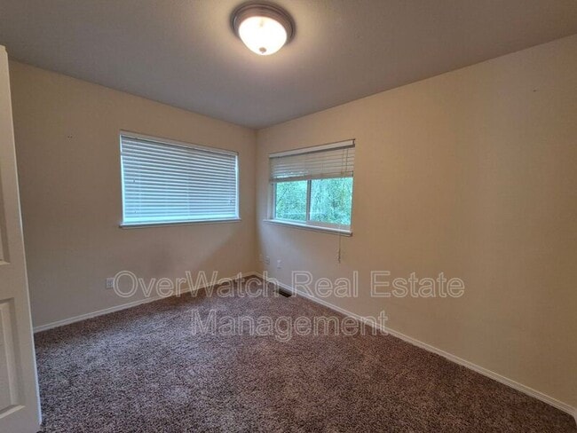 Building Photo - 9178 Eagle River Ln