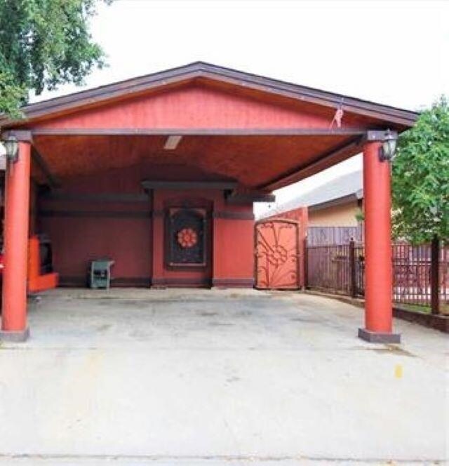 Foto principal - 712 Zebra Dr