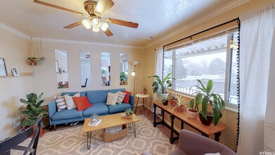 Building Photo - 958 E 500 N