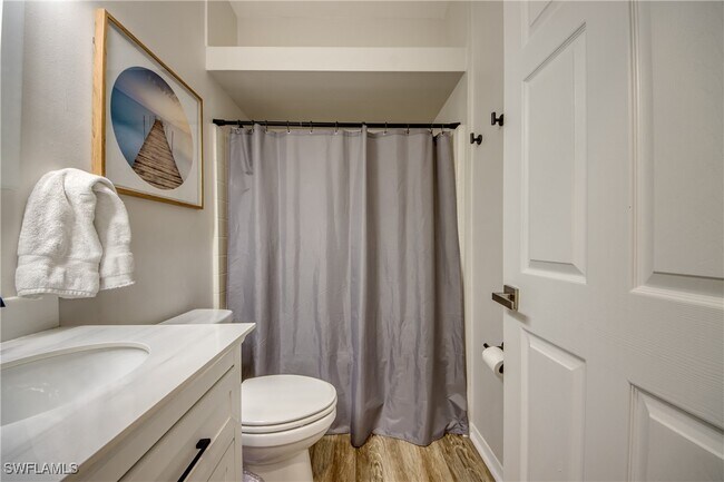 Foto del edificio - 700 SW 18th Terrace