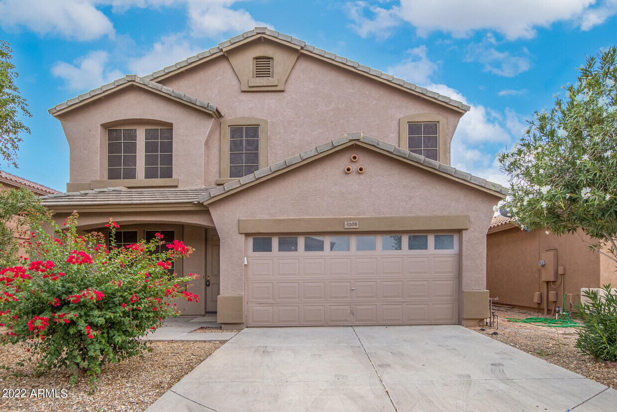 Foto principal - 3209 W St Catherine Ave