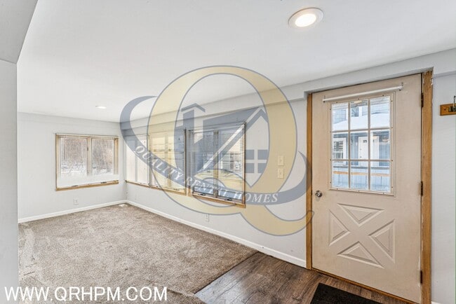 Building Photo - Available Now on Lake Fenton!!!