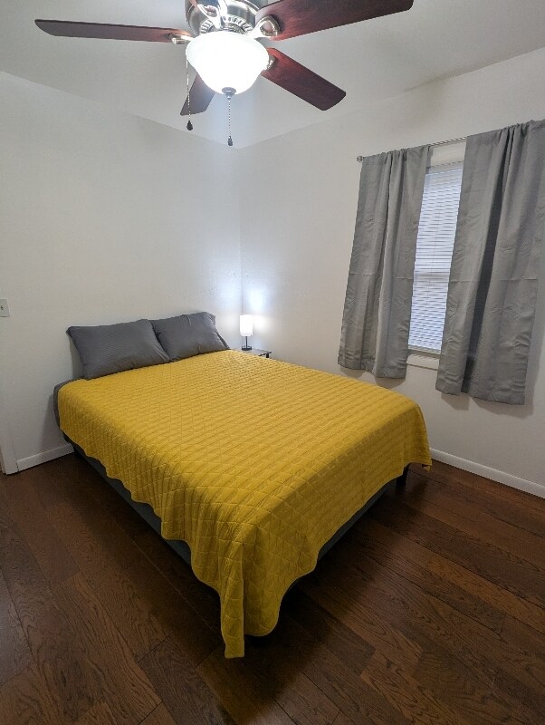 Foto del edificio - 232 31st St NE