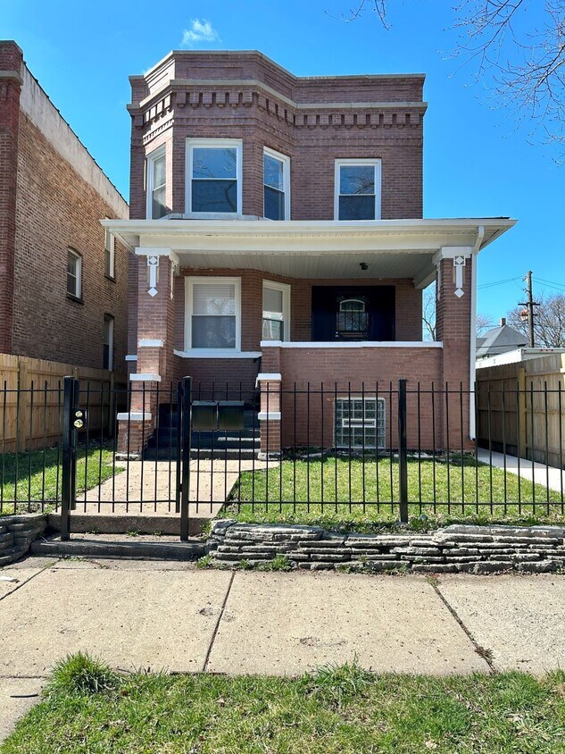 Building Exterior - 314 N Latrobe Ave