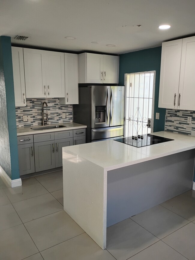 Foto del edificio - 1510 NW 30th St