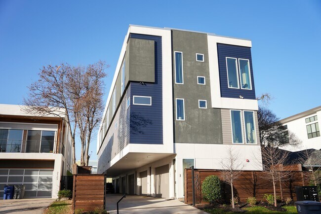 Foto del edificio - 2203 Moser Ave