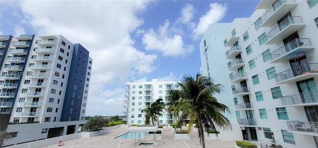 Building Photo - 140 S Dixie Hwy