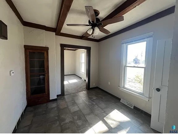 Foto del edificio - 409 N Oakley St