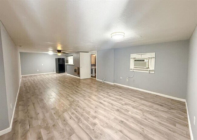 Foto del edificio - 519 SW 35th St