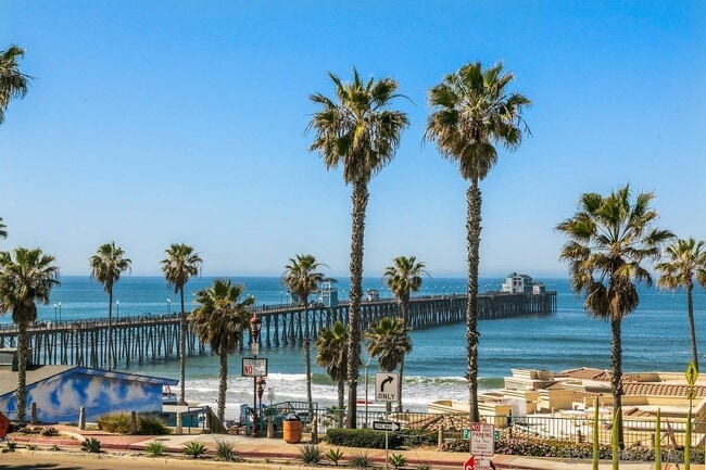 View - 400 N Pacific St