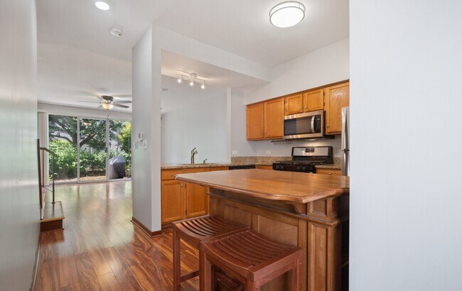 Foto del edificio - 295 Hunterdon Ct