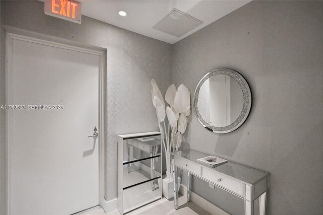 Foto del edificio - 2900 NE 7th Ave