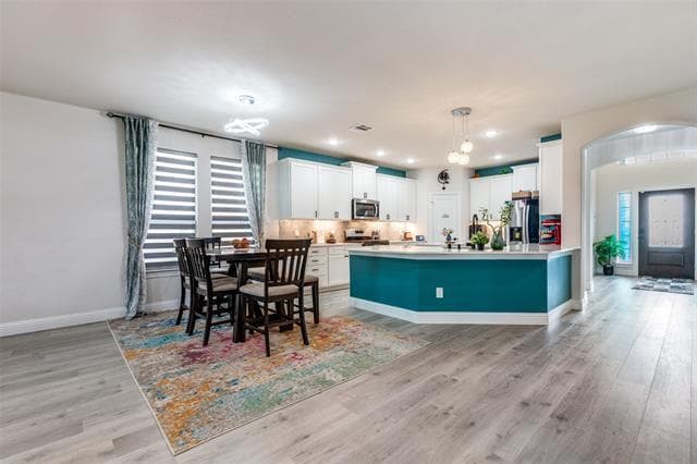 Building Photo - 7636 Cherry Blossom Ln