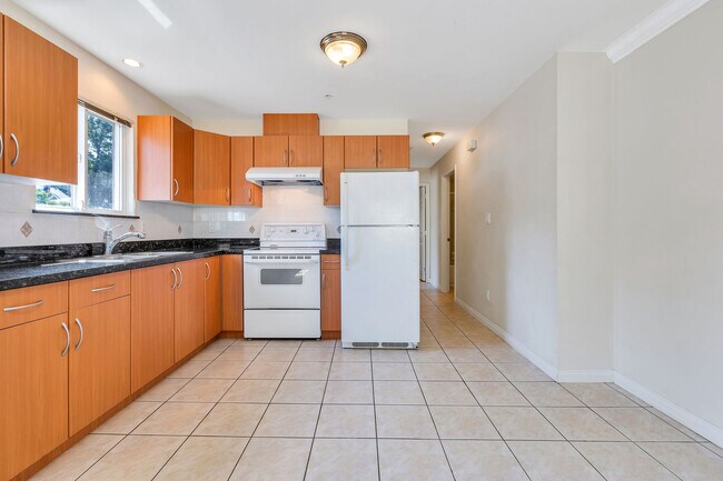 Photo du bâtiment - 2291 E 12th Ave